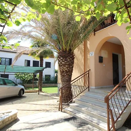 In Porec/istrien 10309 Apartment Porec