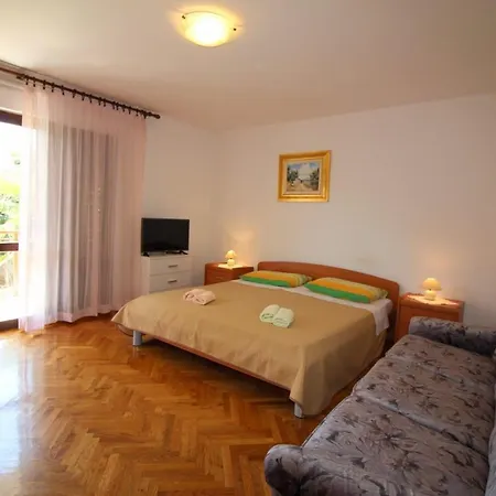 Apartment In Porec/istrien 10309 *