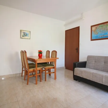 Apartment In Porec/istrien 10309