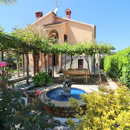 Apartment In Porec/istrien 10309 Porec