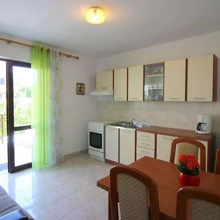 Apartment In Porec/istrien 10309