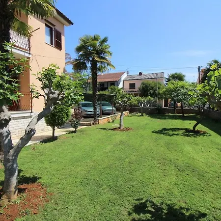 Apartment In Porec/istrien 10309 Porec